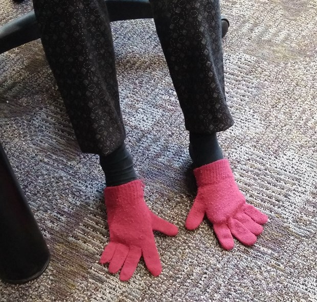 Silly Glove-Socks | NCsquared Life